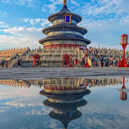 East Sacred Hotel ᴸᴱo---Foreign Accept---Tourism Service English-Speaking 丨 Near Tiananmen Forbidden City丨very Close To Metro Zhangzizhong And Beixinqiao 丨european Foot Ball English丨free Advance Tickets And Laundry Drying Service Coffee Snacks Pequim Exterior foto