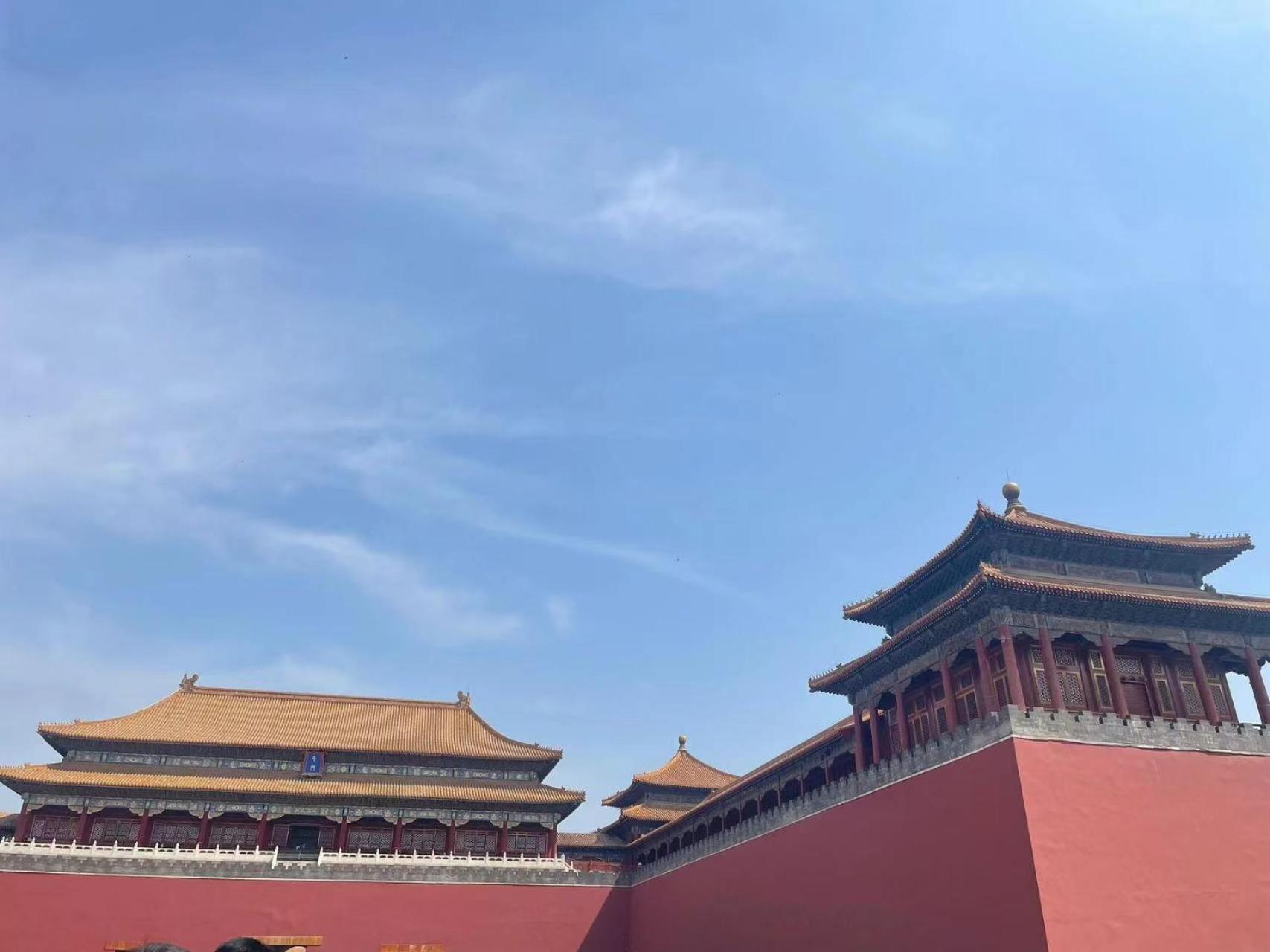 East Sacred Hotel ᴸᴱo---Foreign Accept---Tourism Service English-Speaking 丨 Near Tiananmen Forbidden City丨very Close To Metro Zhangzizhong And Beixinqiao 丨european Foot Ball English丨free Advance Tickets And Laundry Drying Service Coffee Snacks Pequim Exterior foto