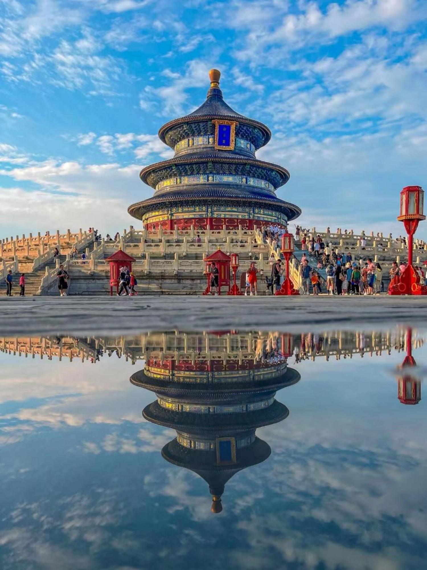 East Sacred Hotel ᴸᴱo---Foreign Accept---Tourism Service English-Speaking 丨 Near Tiananmen Forbidden City丨very Close To Metro Zhangzizhong And Beixinqiao 丨european Foot Ball English丨free Advance Tickets And Laundry Drying Service Coffee Snacks Pequim Exterior foto