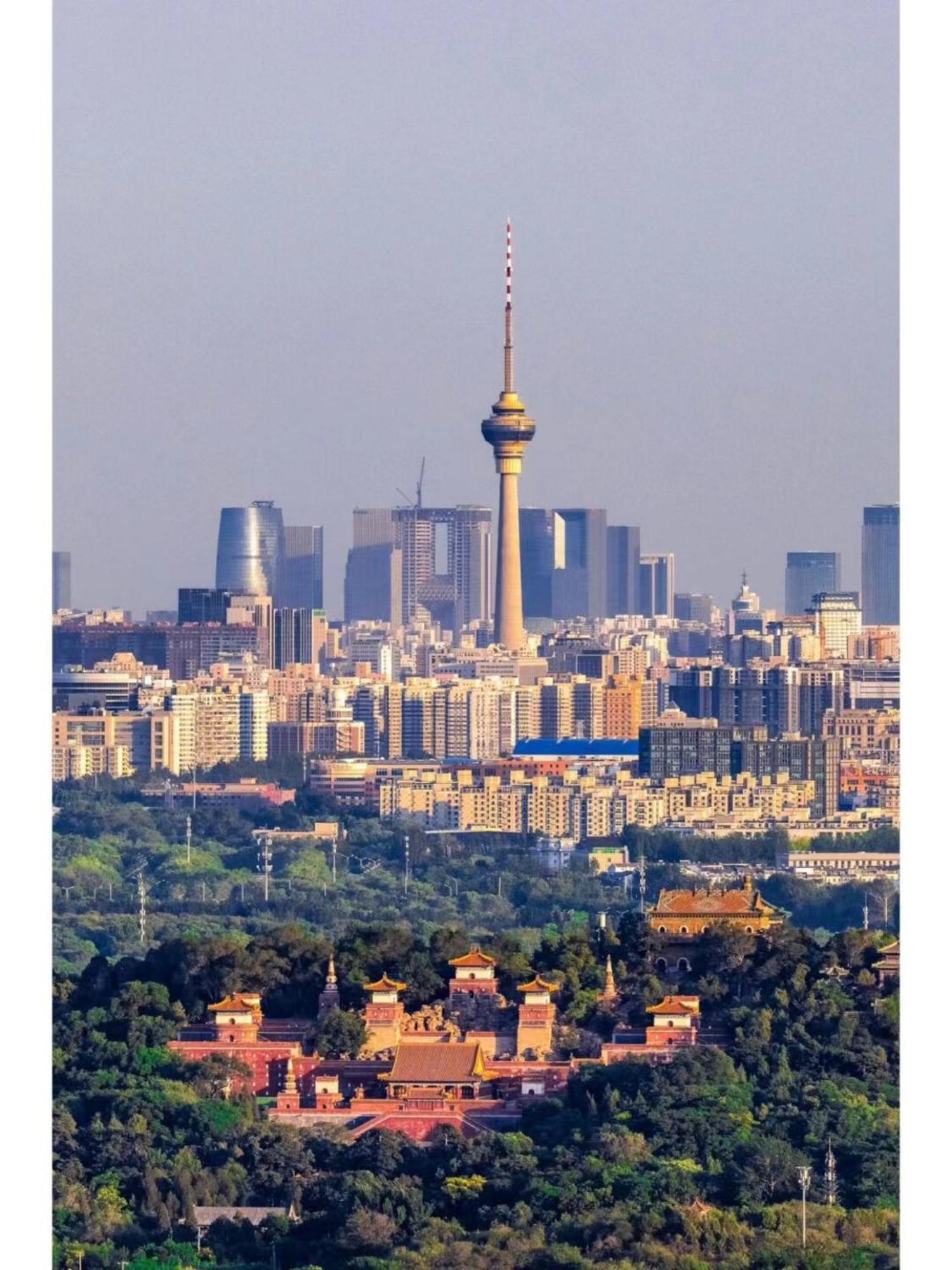 East Sacred Hotel ᴸᴱo---Foreign Accept---Tourism Service English-Speaking 丨 Near Tiananmen Forbidden City丨very Close To Metro Zhangzizhong And Beixinqiao 丨european Foot Ball English丨free Advance Tickets And Laundry Drying Service Coffee Snacks Pequim Exterior foto